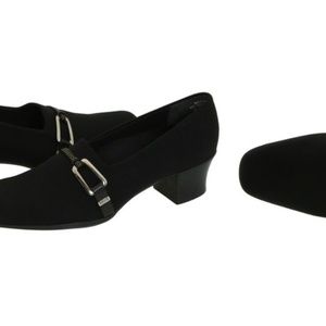 MUNRO American shoes. NWOT